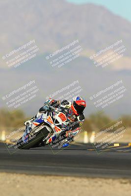 media/Dec-07-2024-CVMA (Sat) [[21c5f1ef85]]/Race 12-Supersport Middleweight/